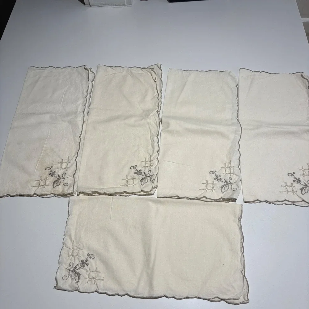 Vintage Embroidered Linen Napkins Set of 5 Floral Cream Scalloped Edge Square‎